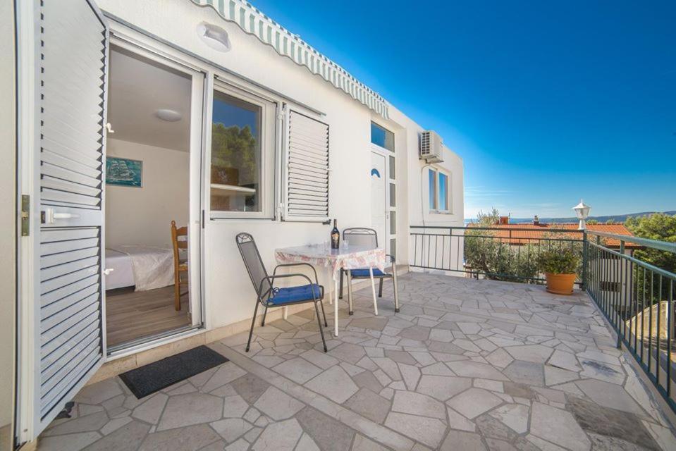 Apartmani Stipan Brela Exterior photo